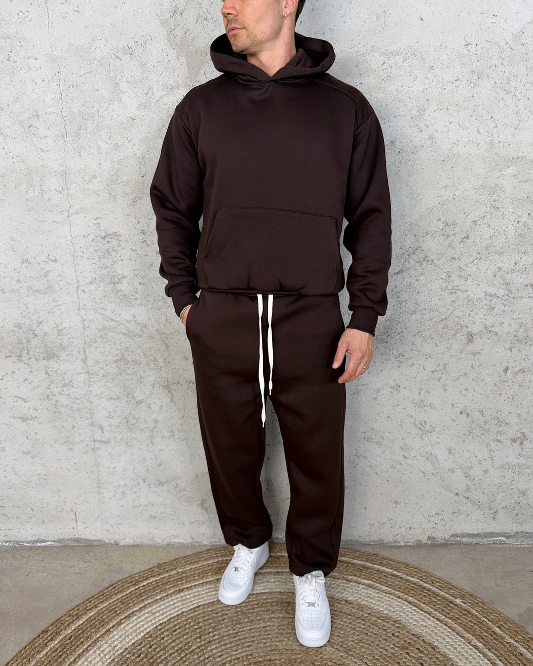 Tracksuit Davies