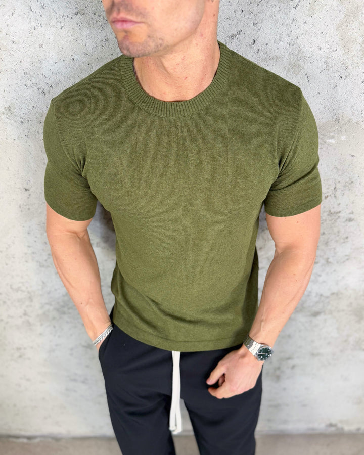 Basic thread t-shirt