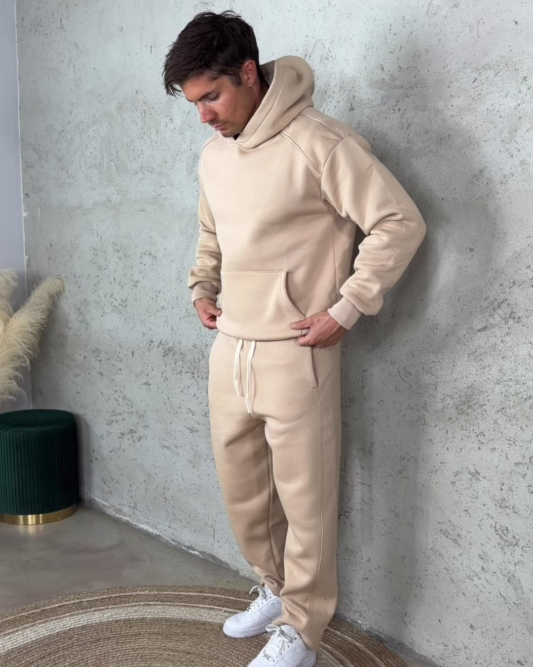 Tracksuit Davies